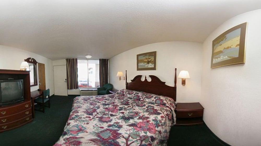Super 8 By Wyndham Oklahoma Fairgrounds Motel Ngoại thất bức ảnh